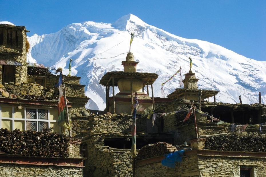 Climb Annapurna at 8091 meters in Nepal